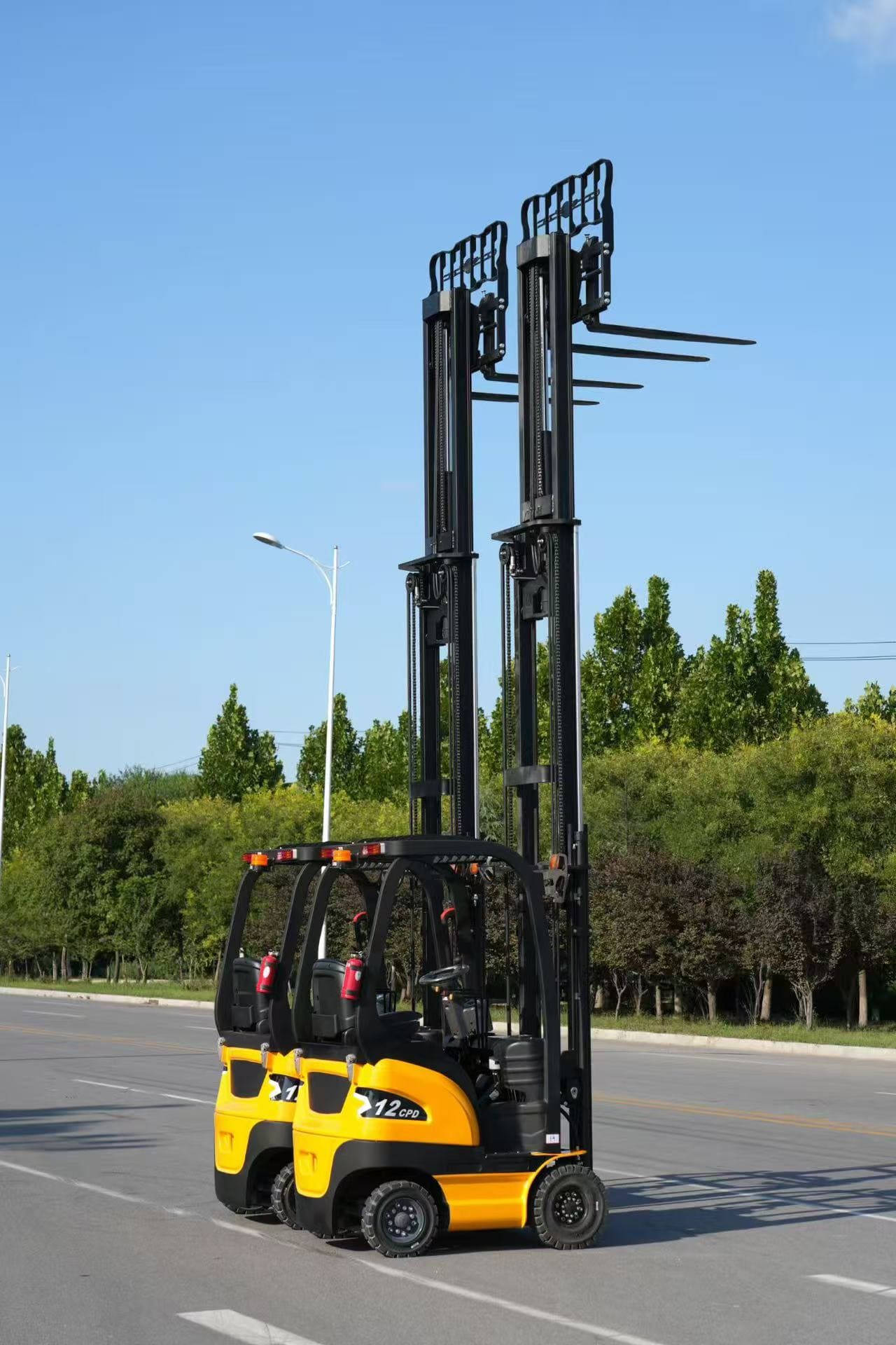 1.6T Short wheelbase Electiric Forklift 1.6T Short wheelbase Electiric Forklift