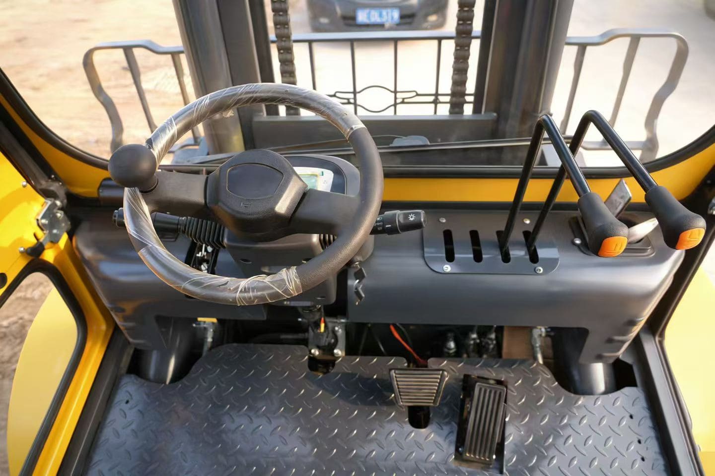 7 Ton Electric Forklift with Cabin