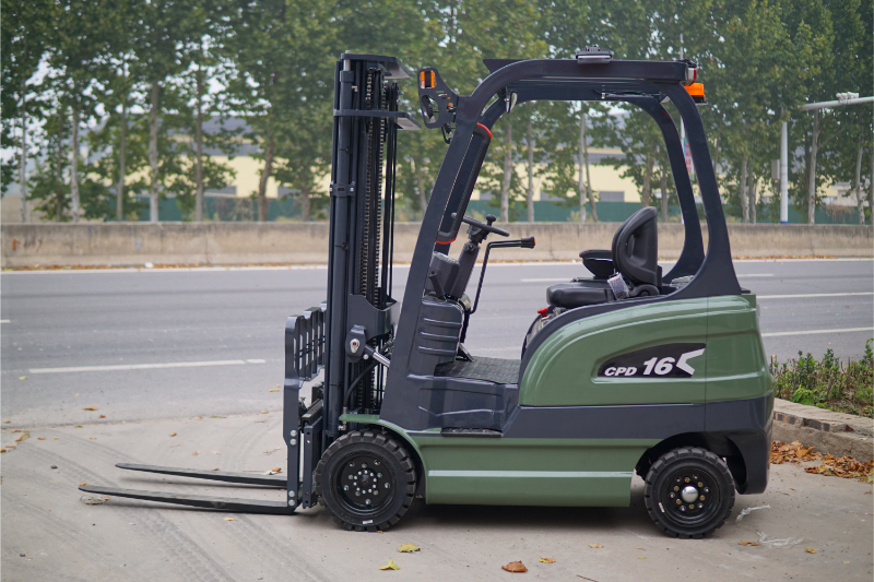 1.6T Electric forklift