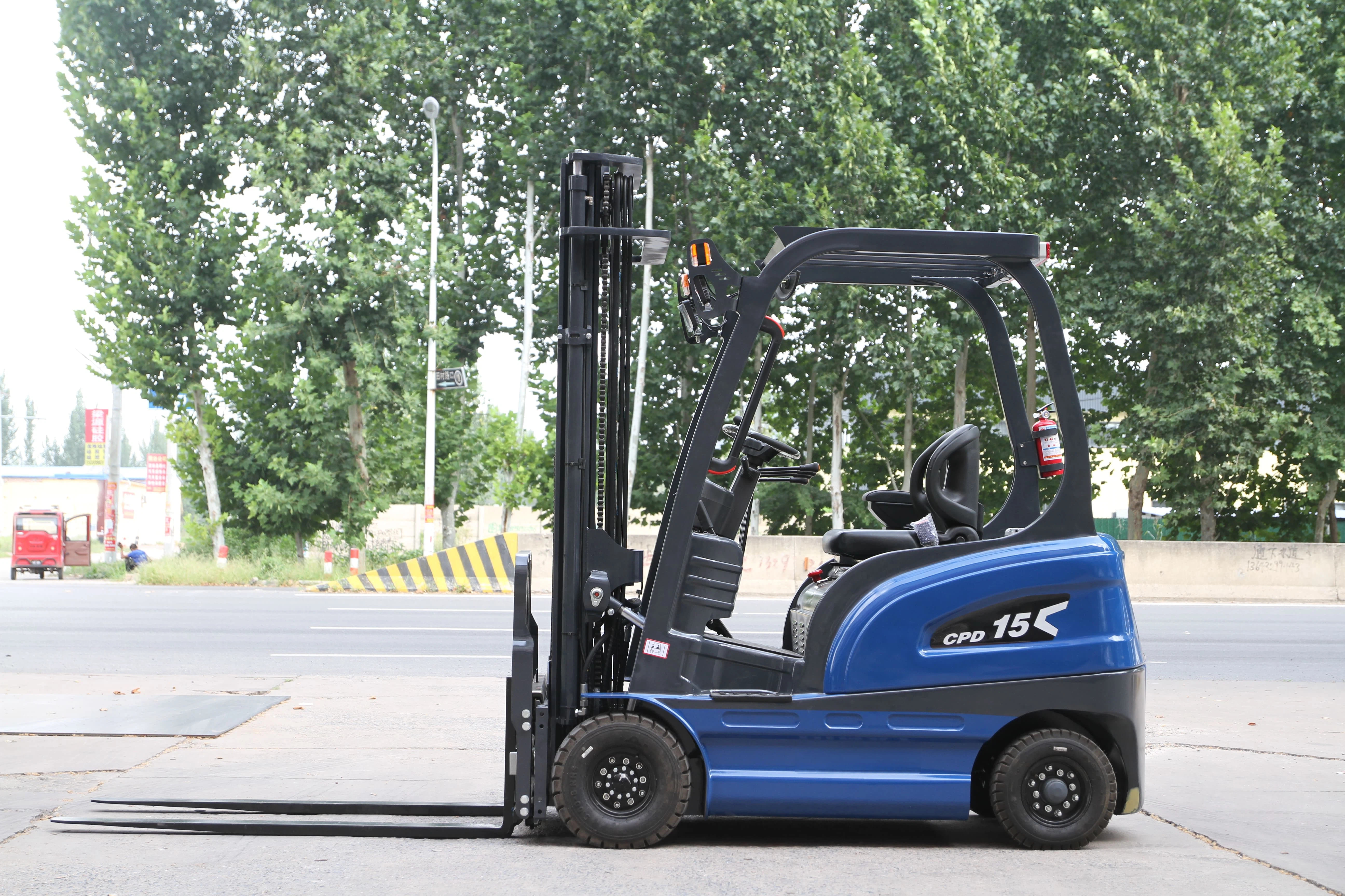 1.5T Electiric Forklift