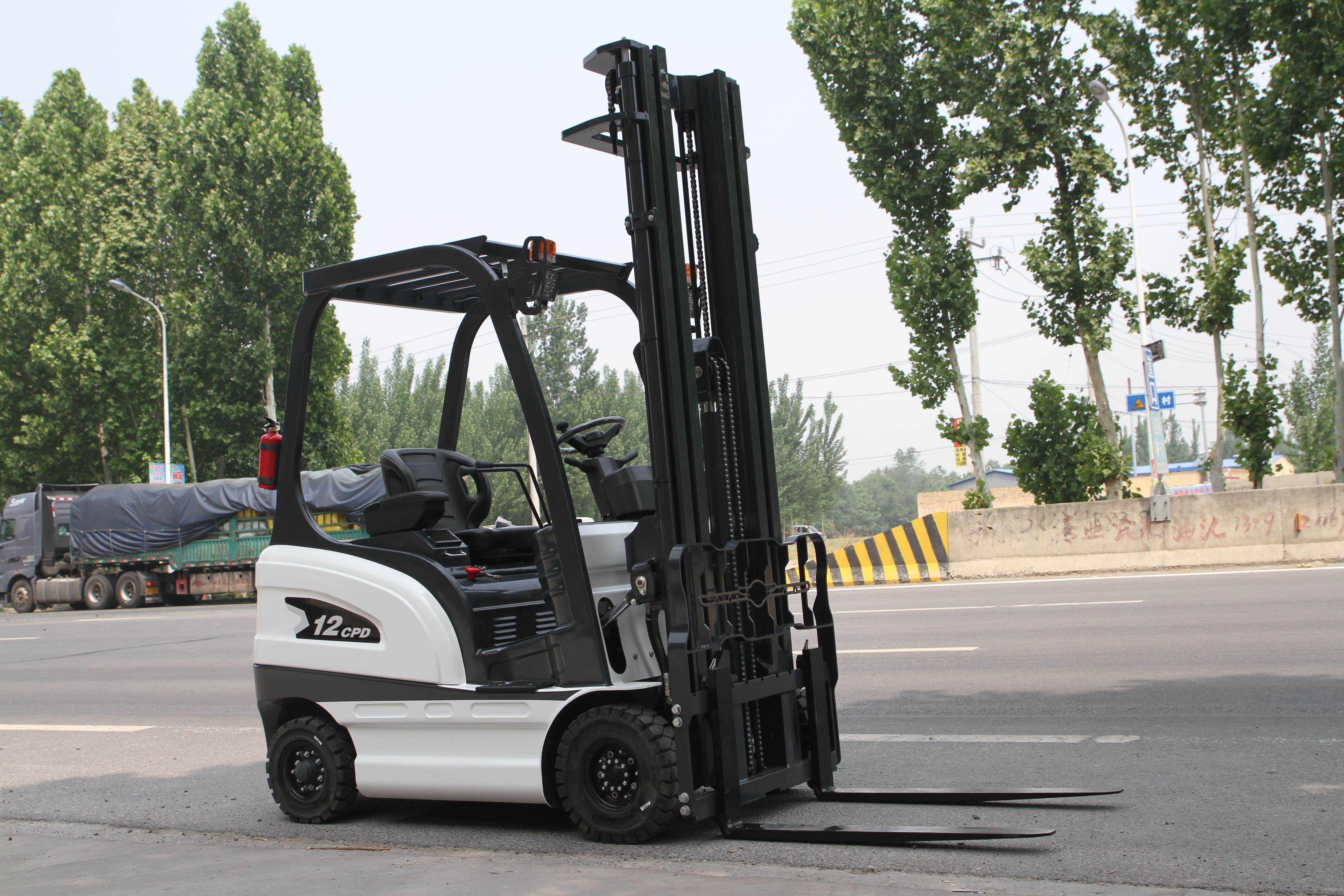 1.2T Electiric Forklift