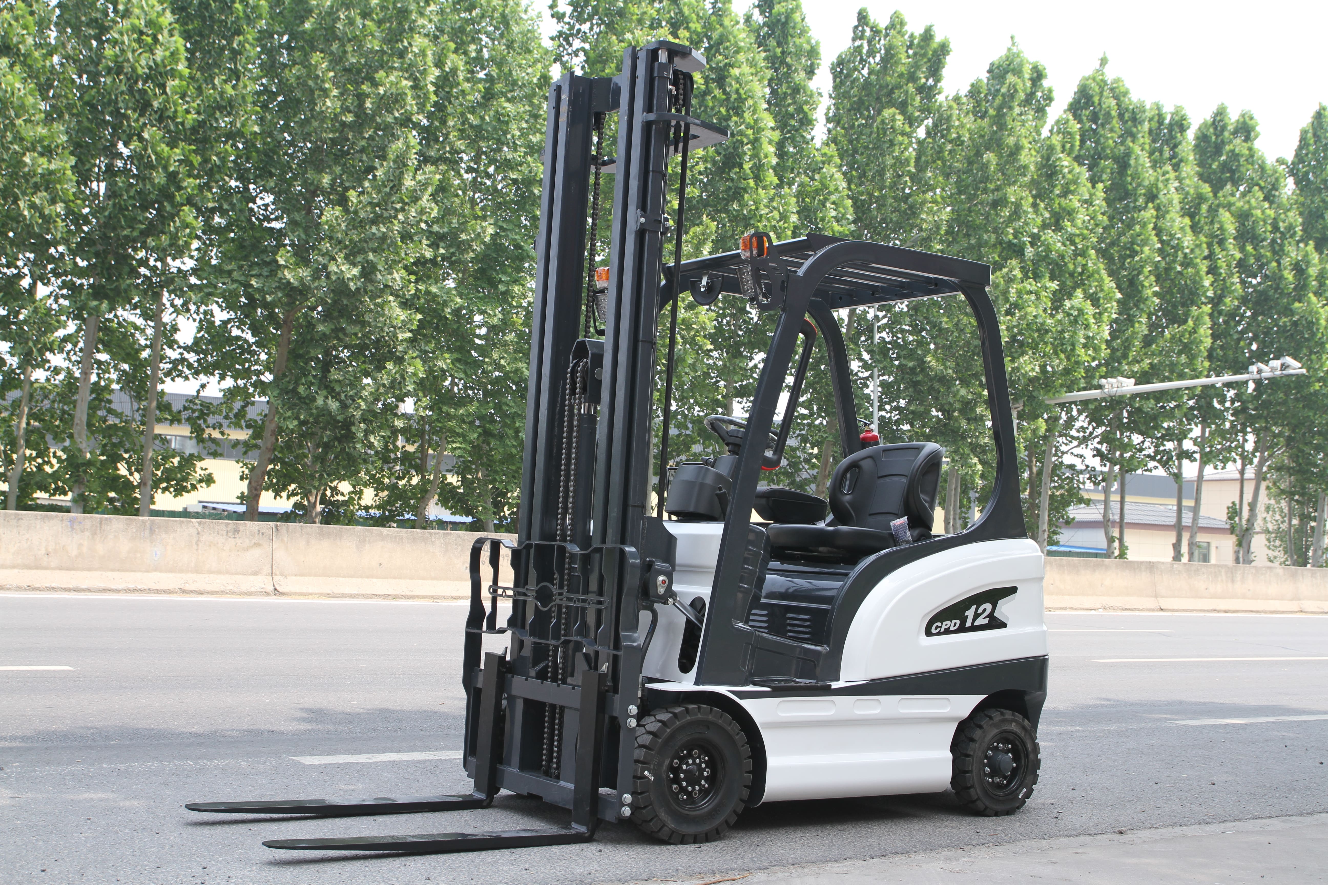 1.2T Electiric Forklift