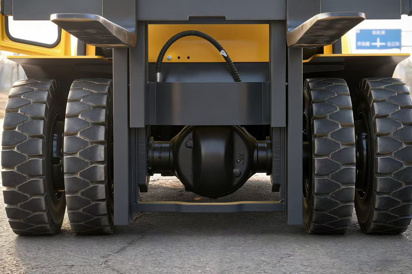 7 Ton Electric Forklift with Cabin